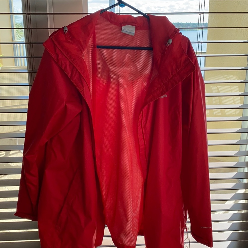 Columbia sportswear Company red rain jacket great condition never worn 1X